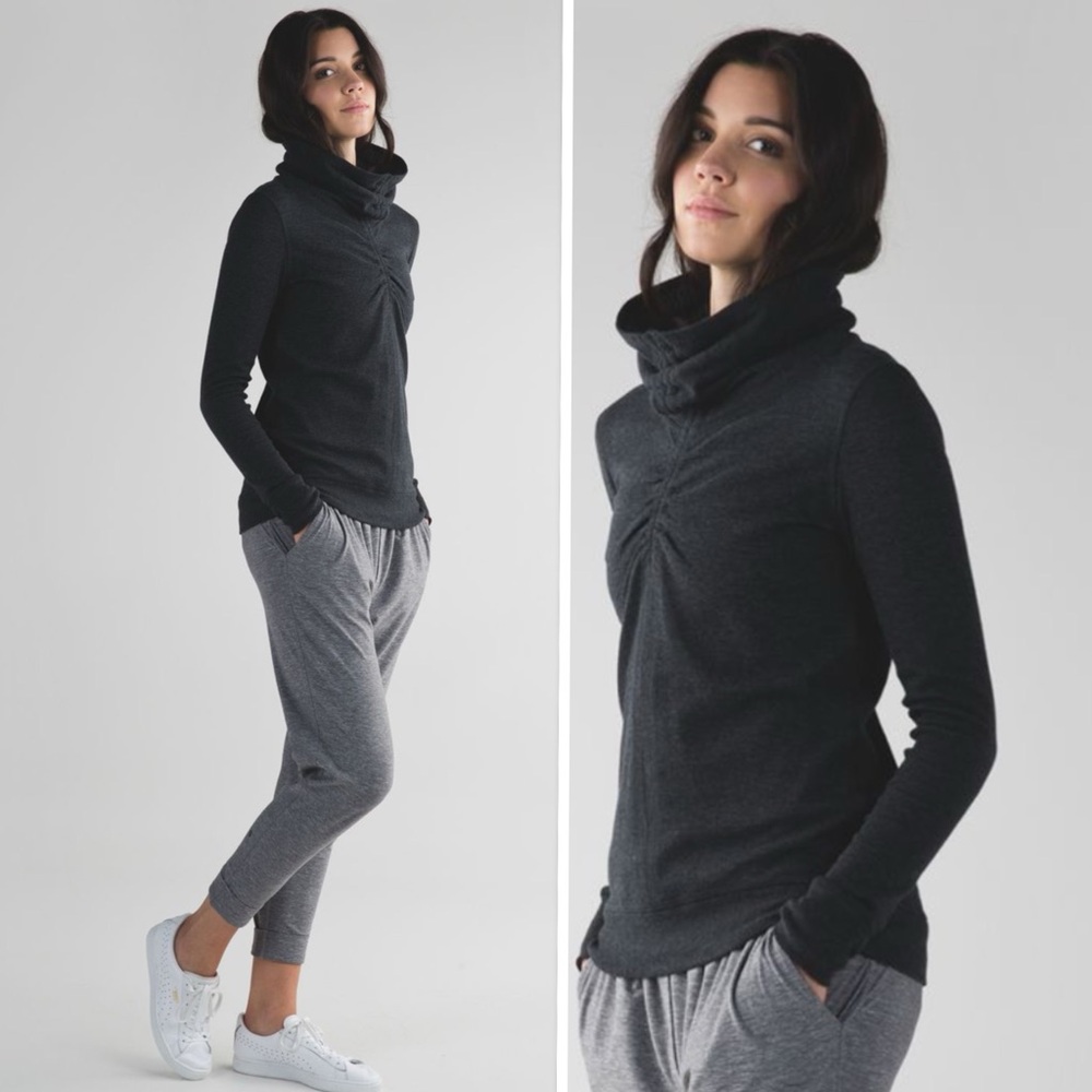 Lululemon In A Cinch Long Sleeve Tee Reversible Stripe Black / Soot Light Size M